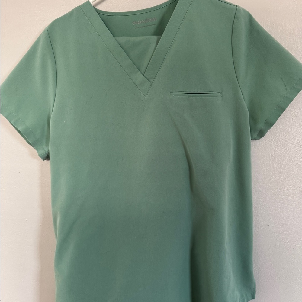 Mandala Green V-Neck Scrub set